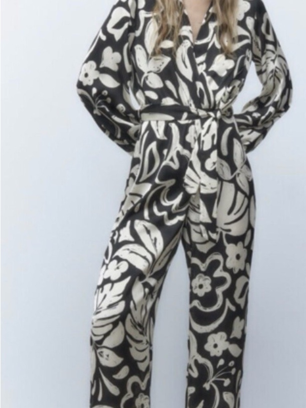 Zara Women's Black & Cream Floral Satin Jumpsuit, Large, NWT